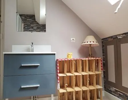 Appartement cosy pour une pause sereine et chaleureuse Le Mont-Dore Extérieur photo