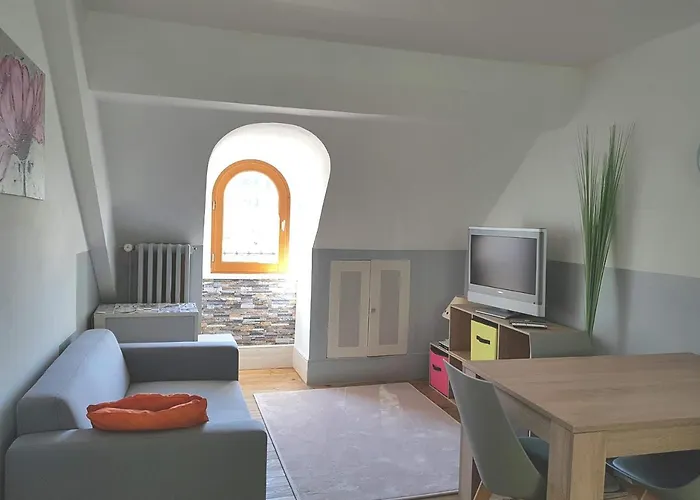 Appartement Cosy Pour Une Pause Sereine Et Chaleureuse