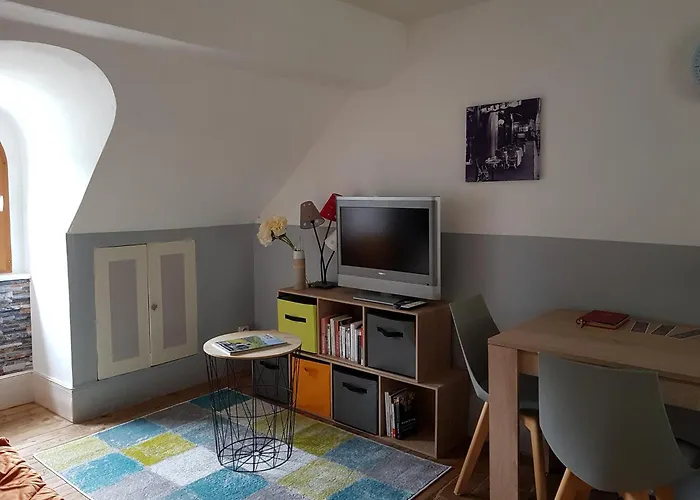 Appartement Cosy Pour Une Pause Sereine Et Chaleureuse